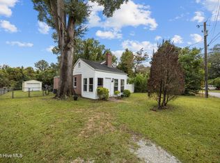 1607 Oakwood Avenue, New Bern, NC 28560