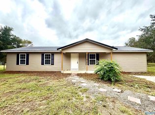 2778 Hobbs Island Rd, Huntsville, AL 35803