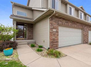 240 S Park Ridge Rd, North Liberty, IA 52317