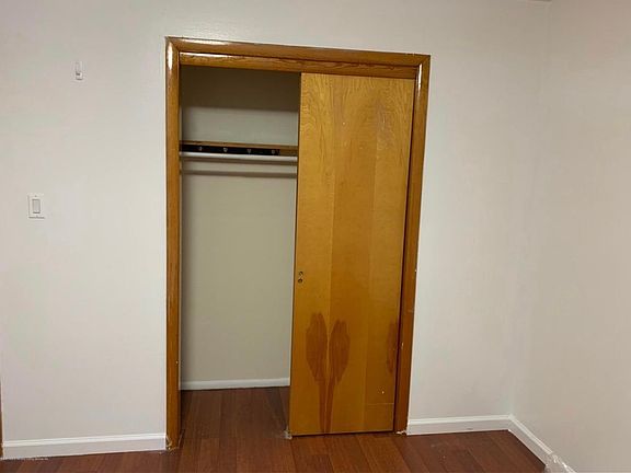 3rd image of 307 Poultney St #1