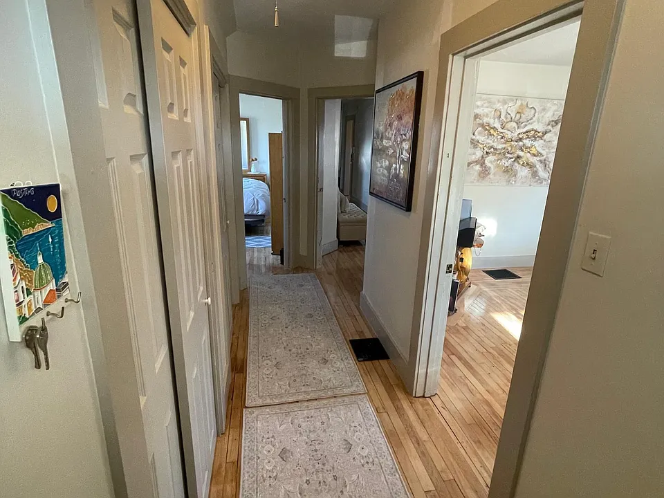 73 Rockingham Ave #1