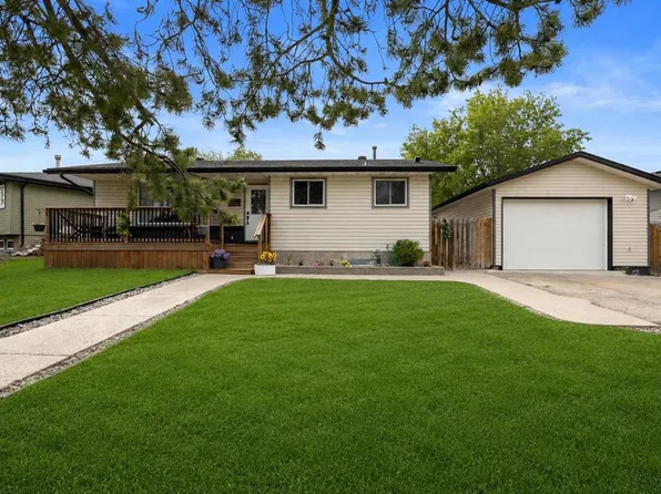 149 N Ermine Cres, Wood Buffalo, AB T9H 4M7