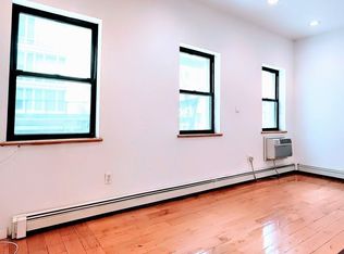 249 E 53rd St #1H, New York, NY 10022