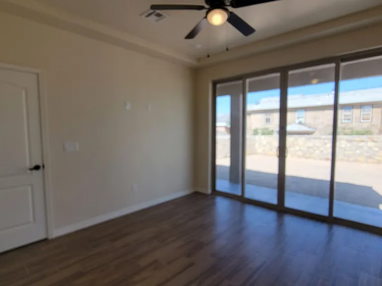 125 Loma Vista Dr — Photo 23