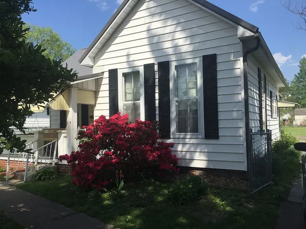 219 S Court St, Sullivan, IN 47882