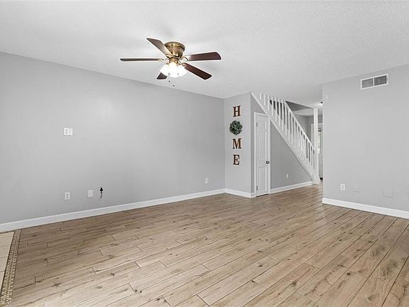 4th image of 6701 Dickens Ferry Rd APT 40