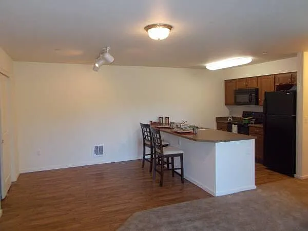 Copper Steppe Apartments — Photo 4