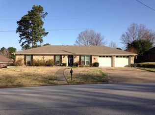 2007 Eden Dr, Longview, TX 75601