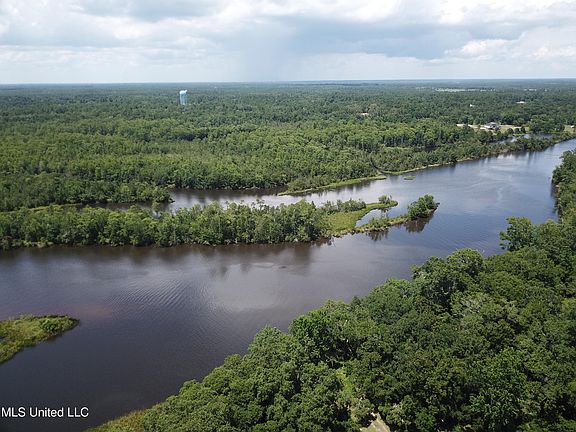 3rd image of Moragas Ln