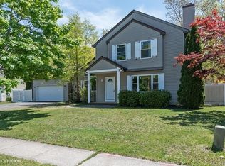 22 Tara Ln, Barnegat, NJ 08005