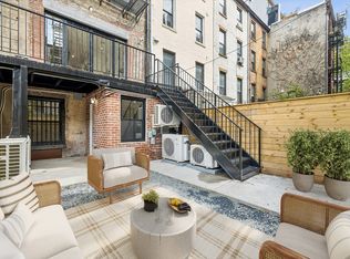 350 Putnam Ave #1, Brooklyn, NY 11216