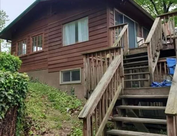 22 Greenbrier Dr #B — Photo 9
