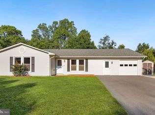 1820 Quebec St, Severn, MD 21144