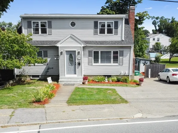 64 Winn St, Burlington, MA 01803