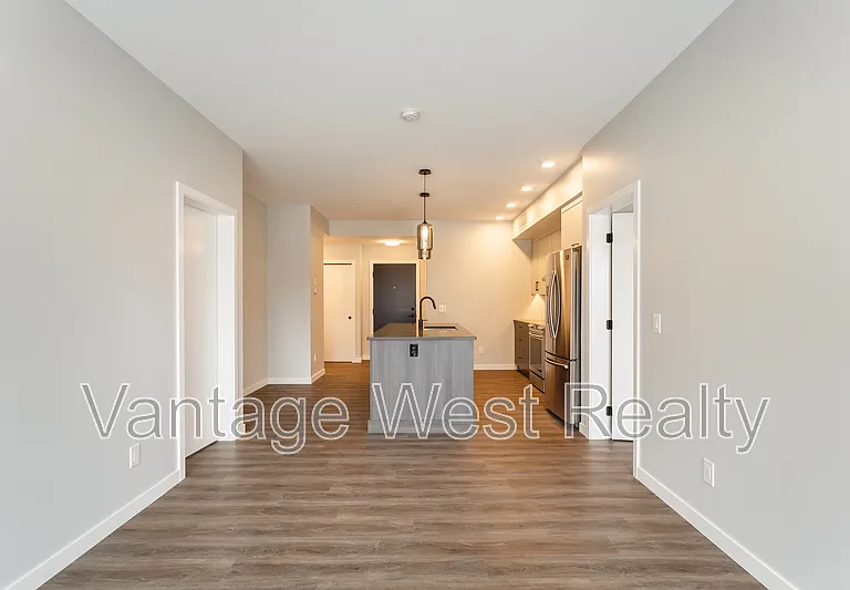 1215 Saint Paul St #205 — Photo 6