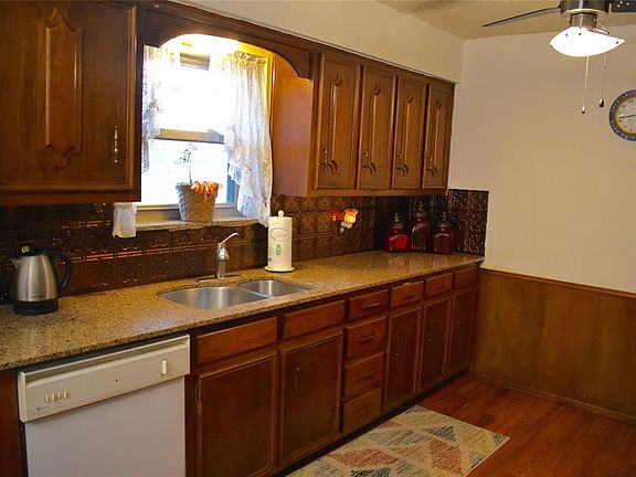 5th image of 3608 Bordeaux Ct