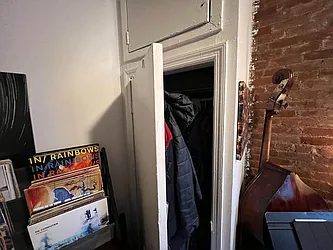 Rented by KNOCKKNOCK LLC