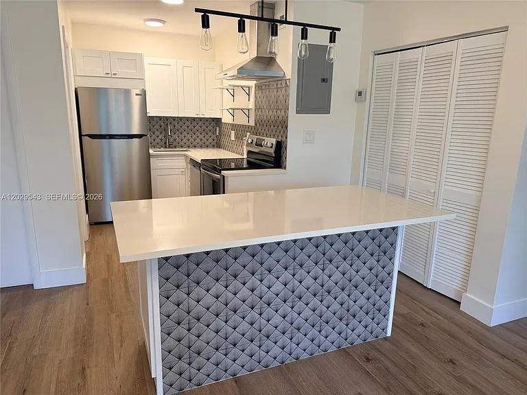 260 S Cypress Rd #108 — Photo 3
