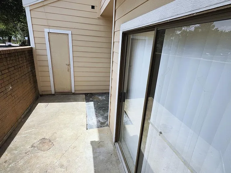7900 Bissonnet St #D1 — Photo 2