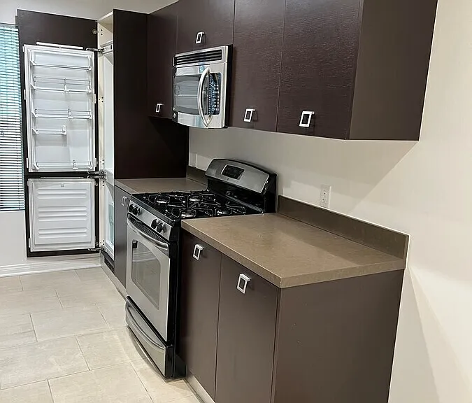1418 N Poinsettia Pl #6 — Photo 4