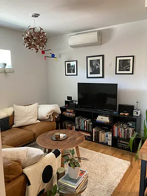 Rented by ERNY LLC | media 31