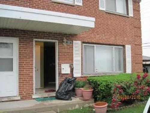 1116 N Boxwood Dr photo 1
