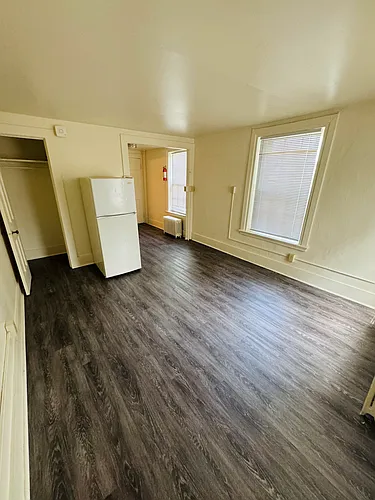 6 Clarke St #2 Photo 1