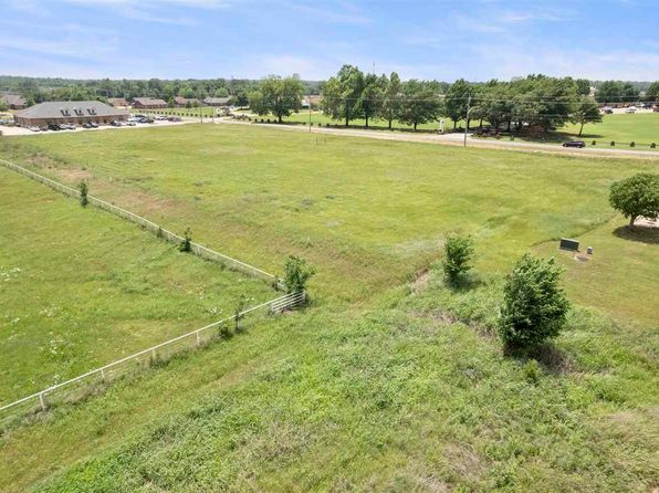 1305 S Sangre Rd, Stillwater, OK 74074