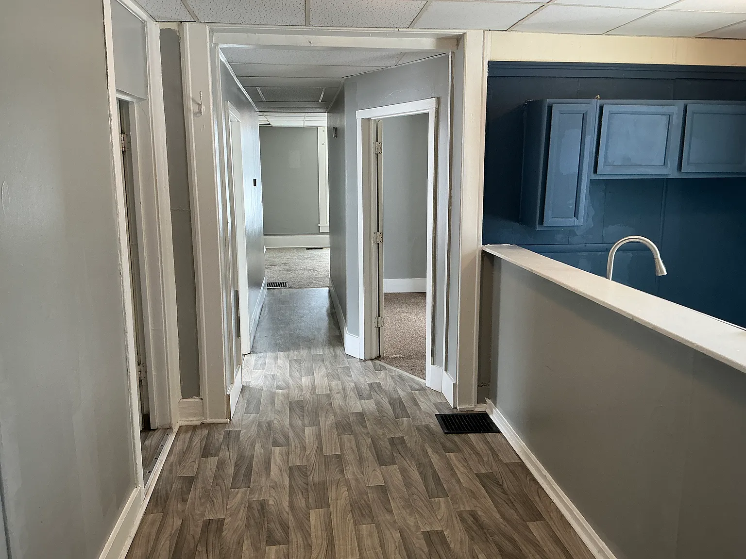 2 bed, 900 sqft, $875 — Photo 2