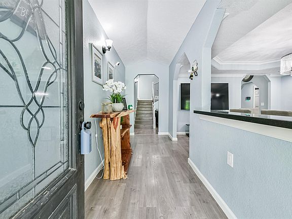 5th image of 23554 Grasshopper Ct