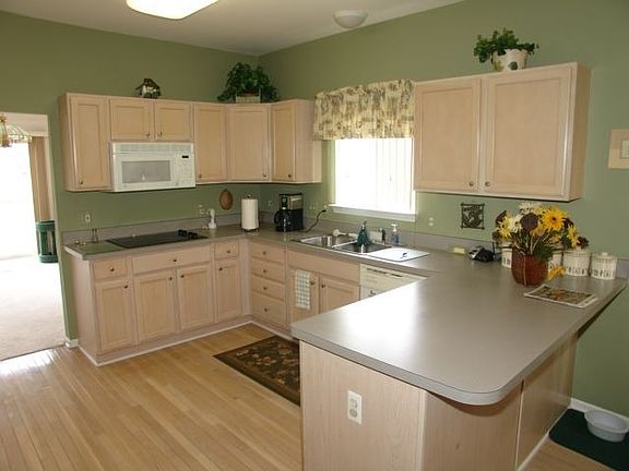 4th image of 47731 Vistas Circle Dr S #85