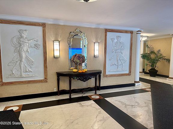 2nd image of 1100 Clove Rd APT 2F