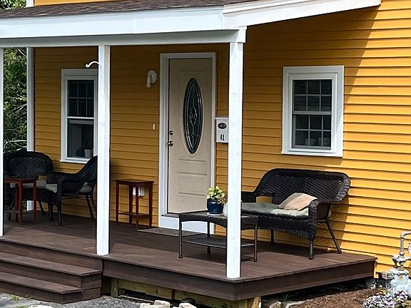 2nd image of 41 Jean St