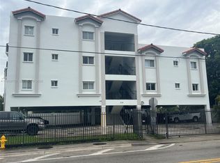 218 SW 8th Ave APT 205, Miami, FL 33130