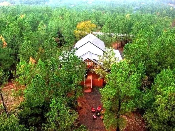 142 Butternut Trl, Broken Bow, OK 74728