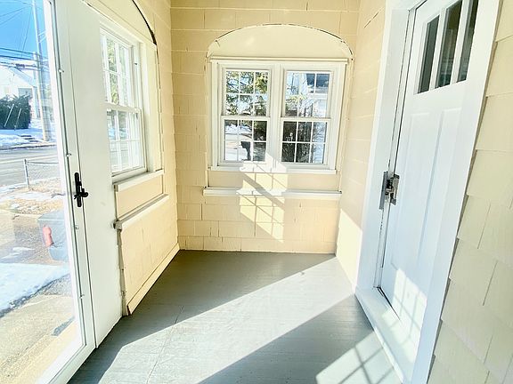 2nd image of 3202 Taylor Ave