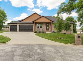 498 Mockingbird Rdg, Rogersville, MO 65742