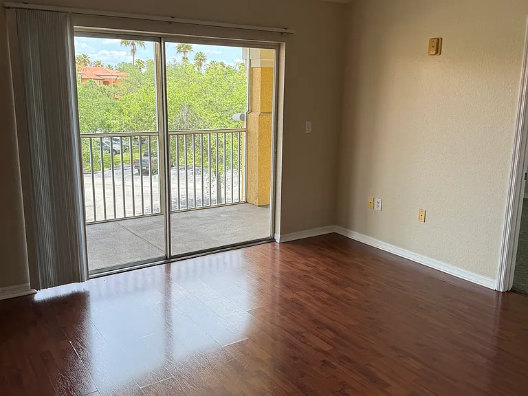 5475 Vineland Rd #8313 — Photo 43