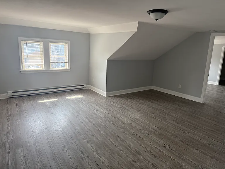 1269 Broad St #3 — Photo 5