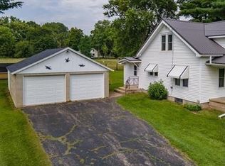 114 W Pioneer Park Rd, Westfield, WI 53964