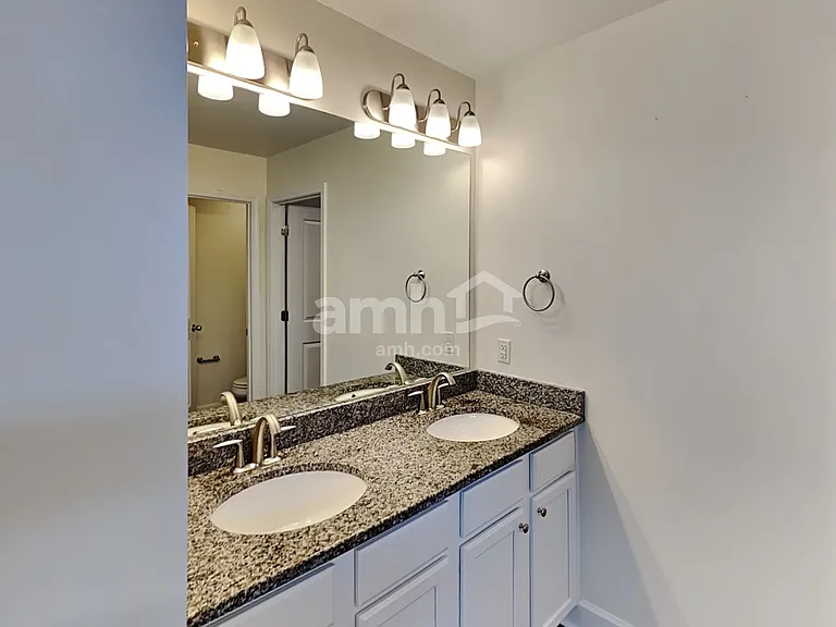 5079 Trailwater Dr — Photo 13