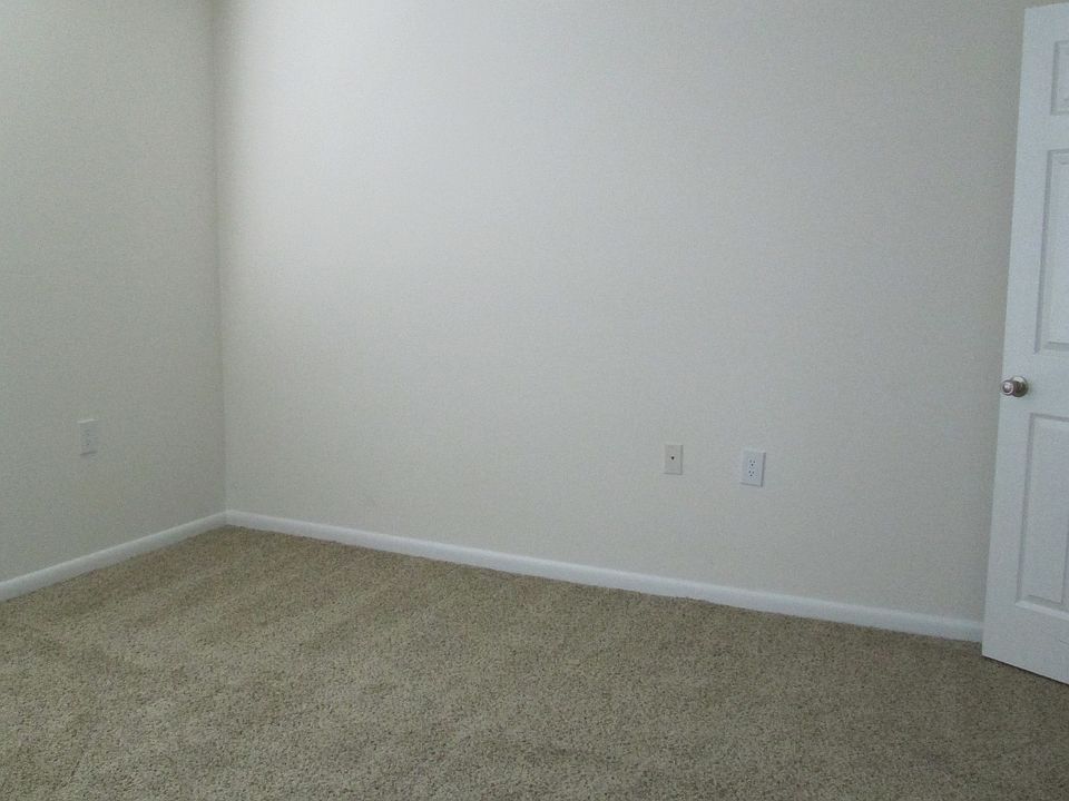 2nd image of 4733 Clairelee Dr