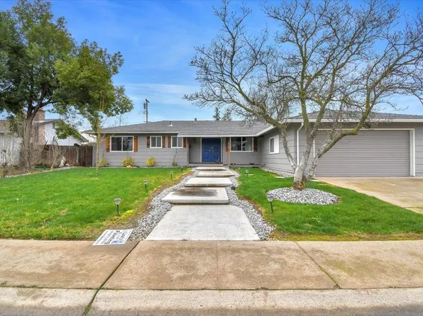 1430 Peach Tree Ln, Yuba City, CA 95993