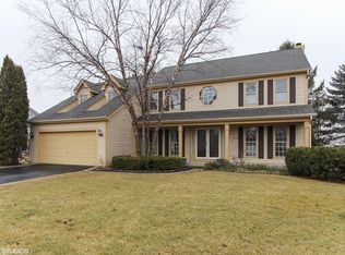 630 Ambria Dr, Mundelein, IL 60060
