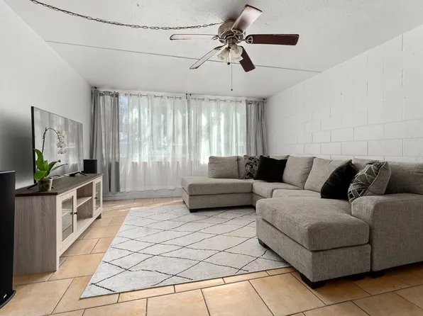 111 Kahului Beach Rd APT B112, Kahului, HI 96732