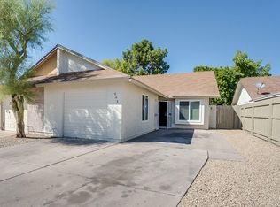 948 W Emelita Cir, Mesa, AZ 85210