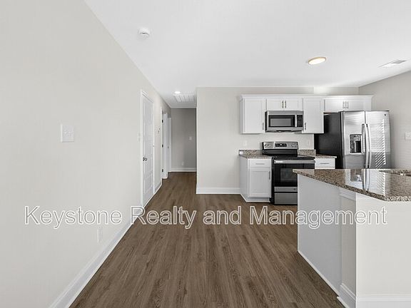 5th image of 105 Mace Ln Unit B