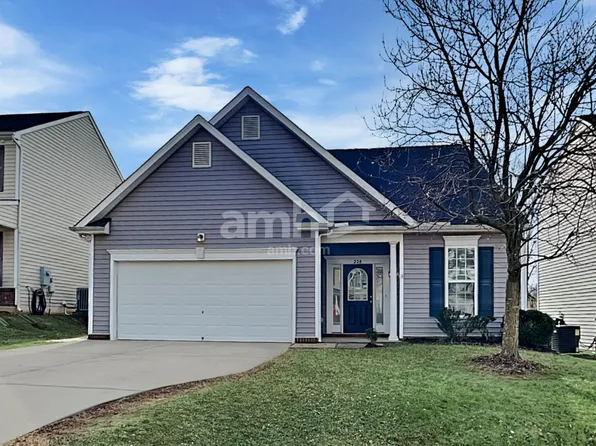 197 Woodcreek Ln, Clayton, NC 27520