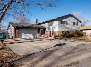 1701 Biscay St, Aurora, CO 80011