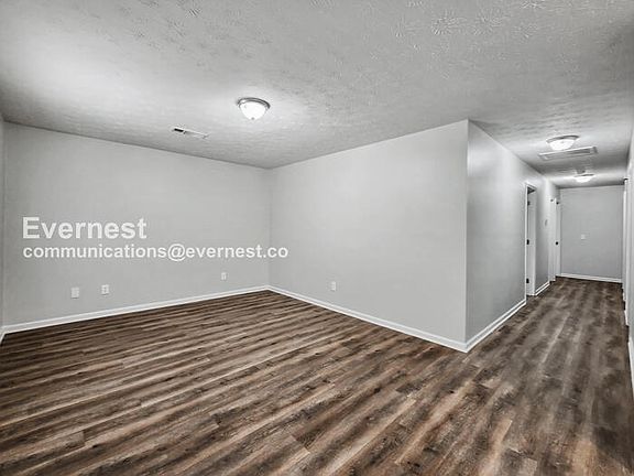 4th image of 234 Elm Pl